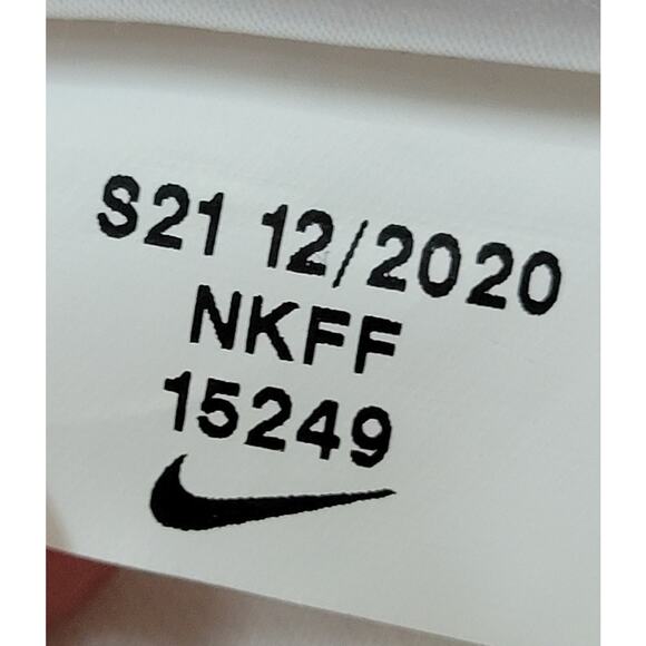 Boston Red Sox Nike Women's Soft Raglan Sleeve Baseball Top Size Small MLB - Picture 5 of 6